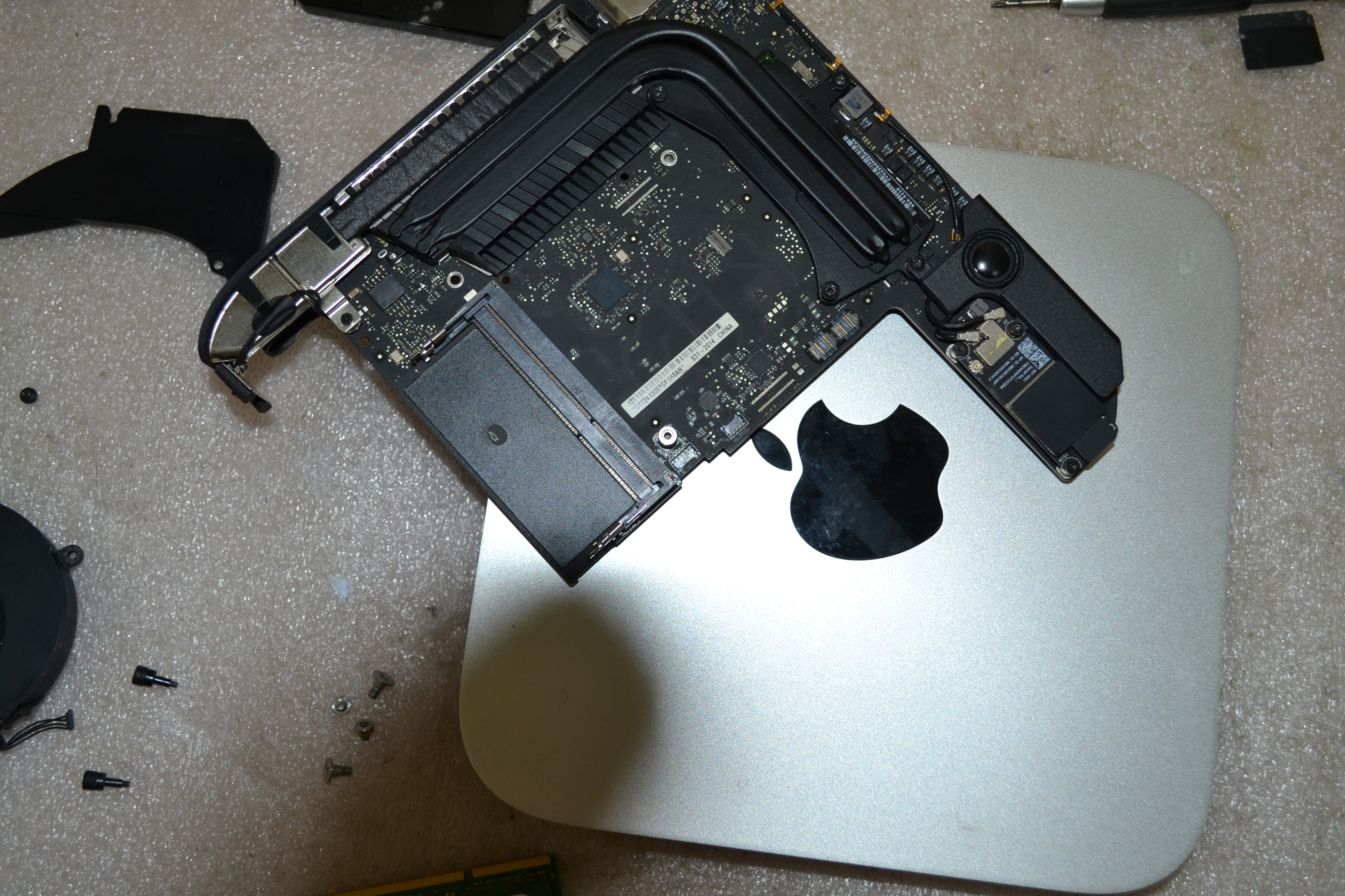 Замена видеокарты Mac Mini Днепропетровск